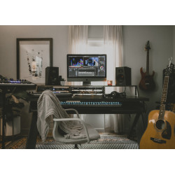 T5V - ADAM AUDIO